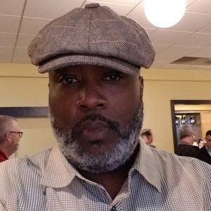 Meet your Posher, Howard